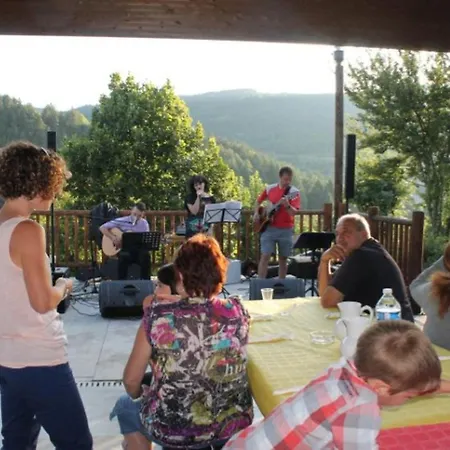 Charmante Maison Avec Terrasse - 5 Pers. A - Api-1-52-1726 Camping